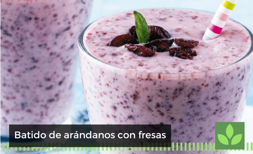 Batido de arándanos con fresas