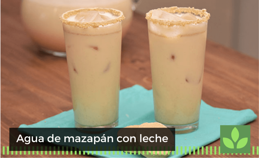 Agua de mazapán con leche